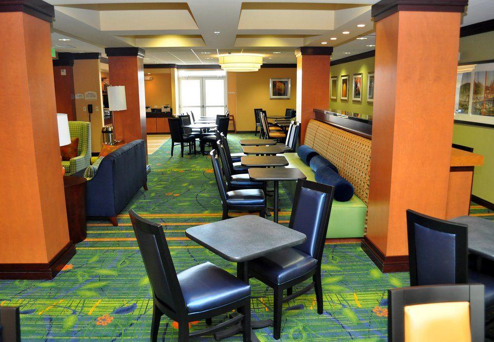 Fairfield Inn & Suites Seattle Bremerton Exterior photo