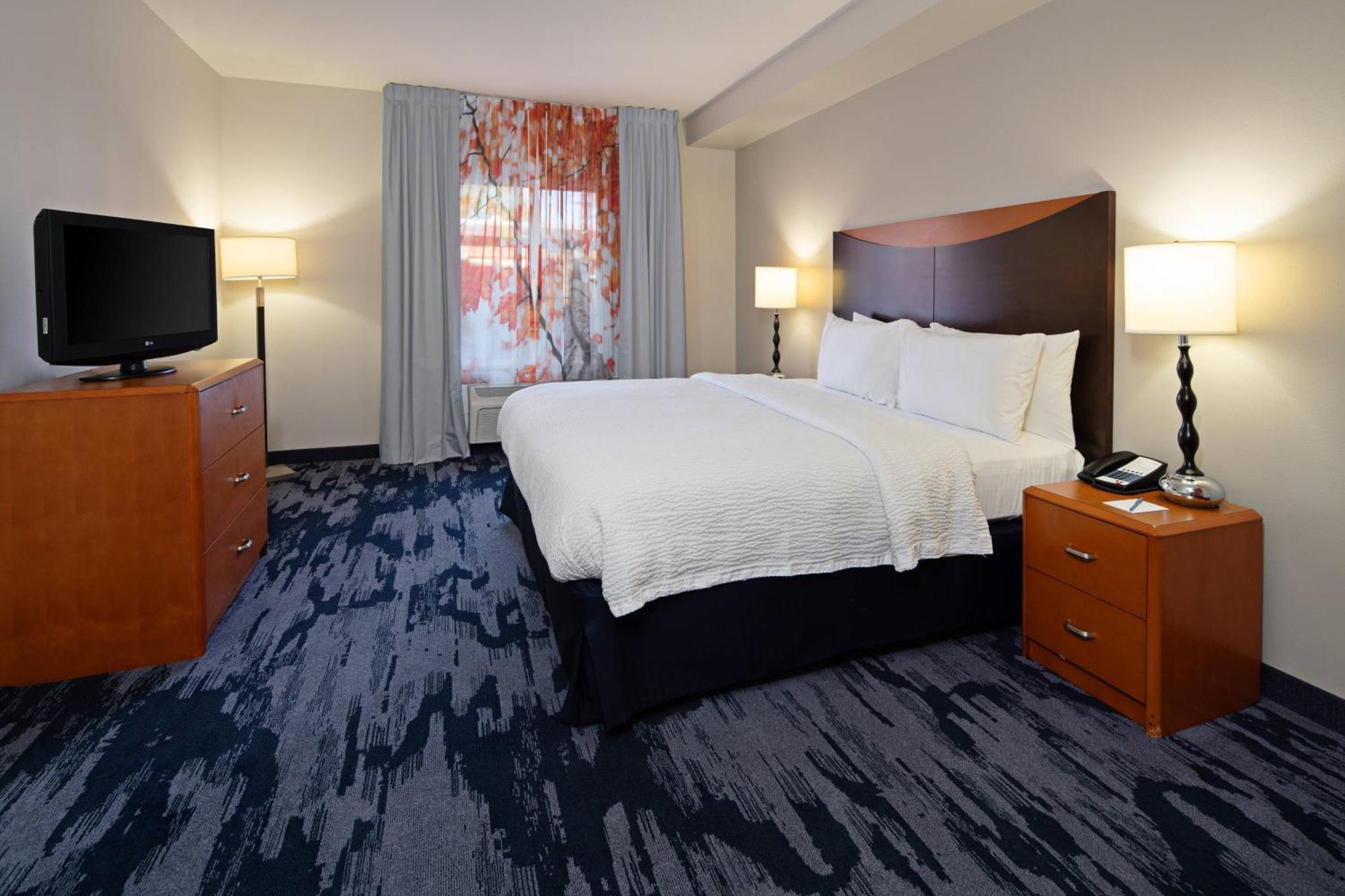 Fairfield Inn & Suites Seattle Bremerton Exterior photo