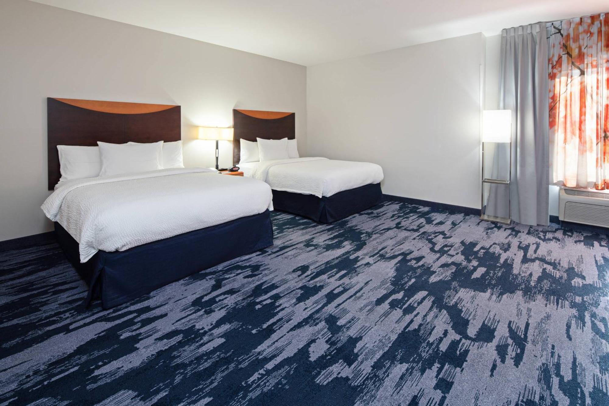 Fairfield Inn & Suites Seattle Bremerton Exterior photo